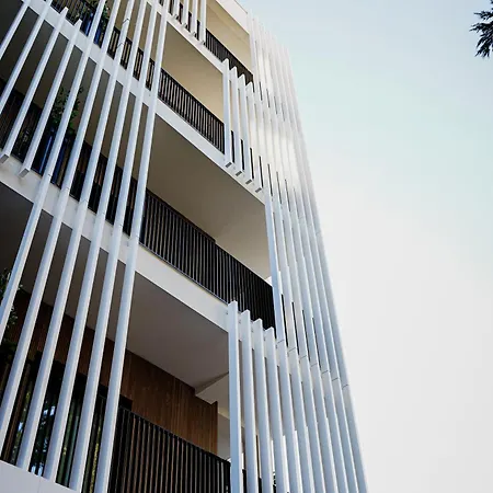 Candor & Hotel Tirana